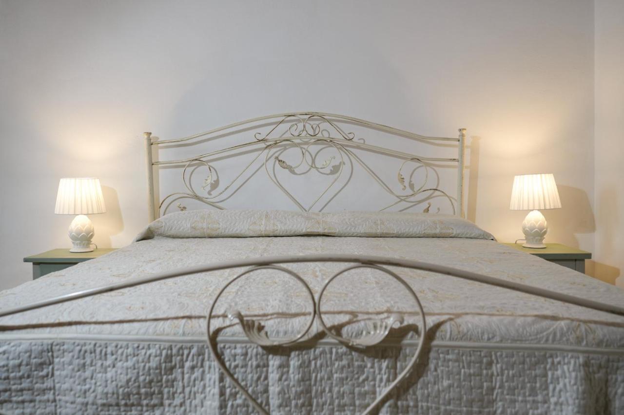 Palazzo Salvatori Hotel Soleto Ngoại thất bức ảnh