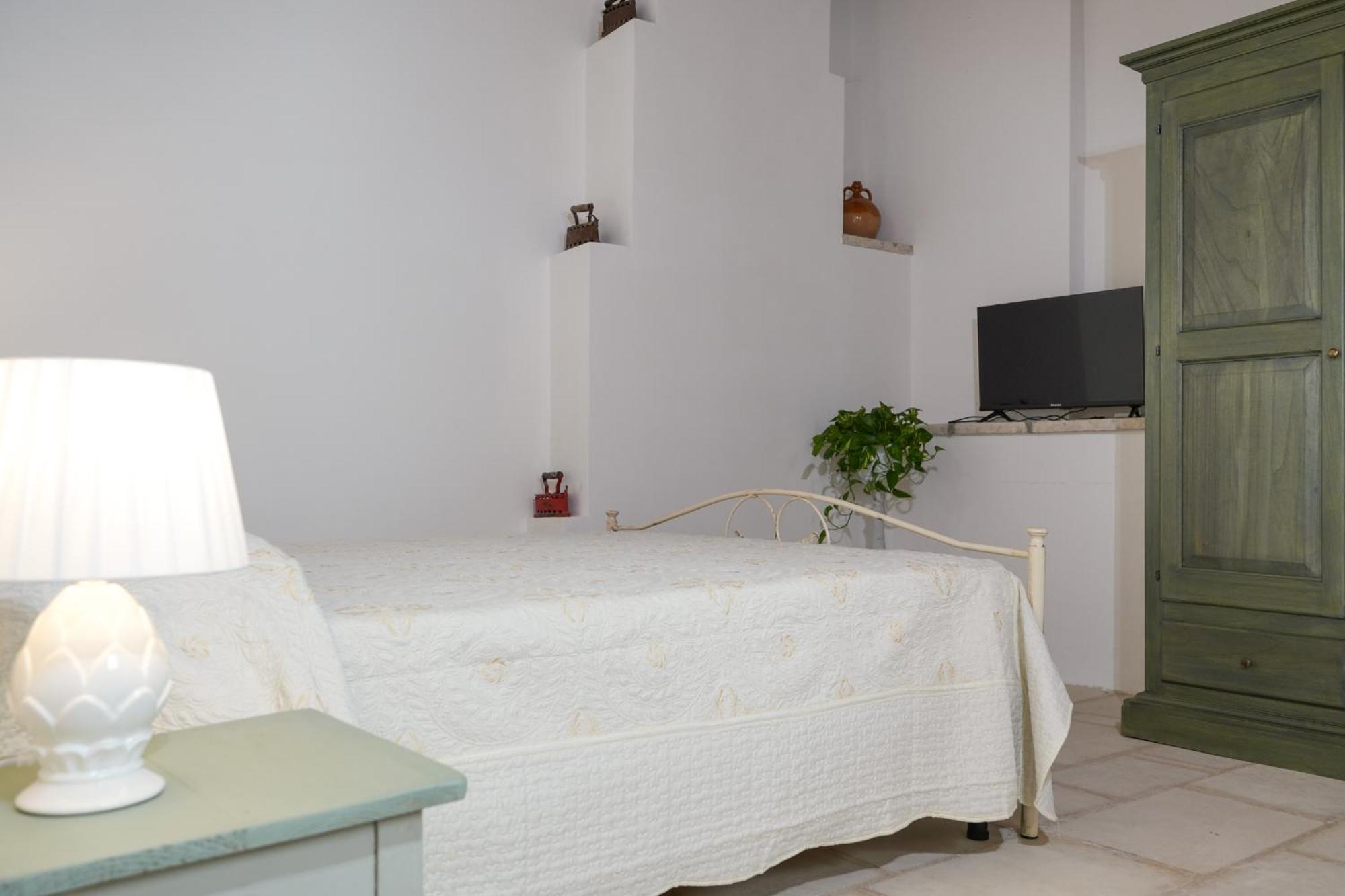 Palazzo Salvatori Hotel Soleto Phòng bức ảnh
